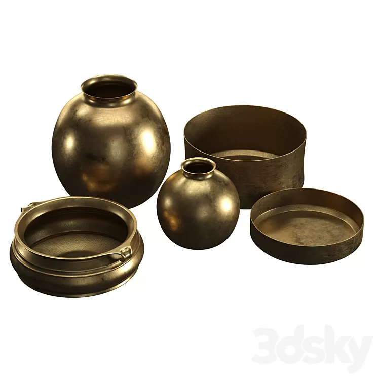 BURNISHED BRASS VASES (RH)
