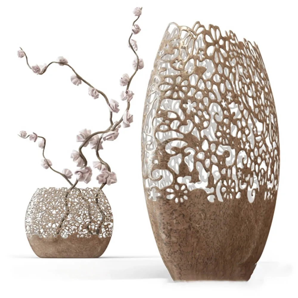 decoration - Delicate vases with flowers 3D Model