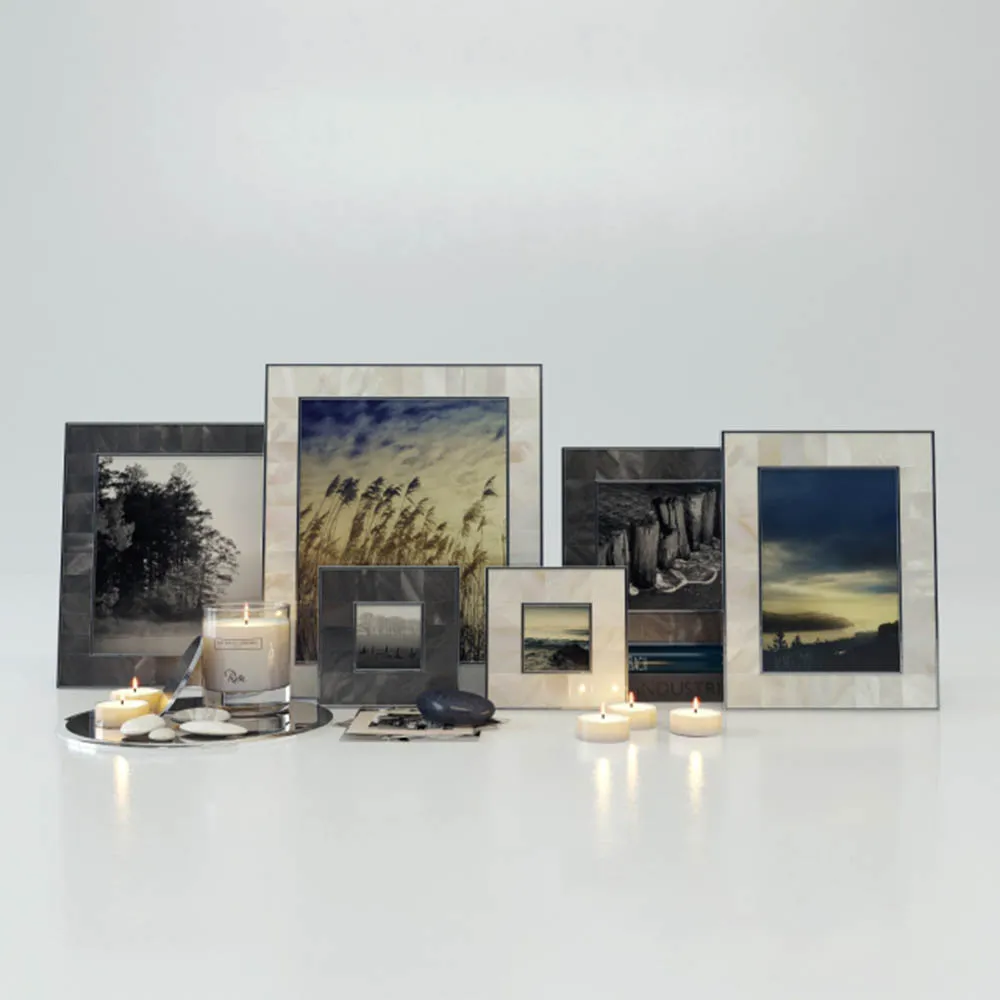 decoration - Wall pictures and candles 3D Model