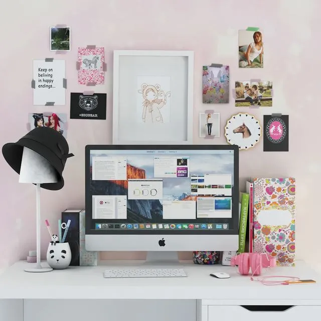 Desk Decoration 3D Model