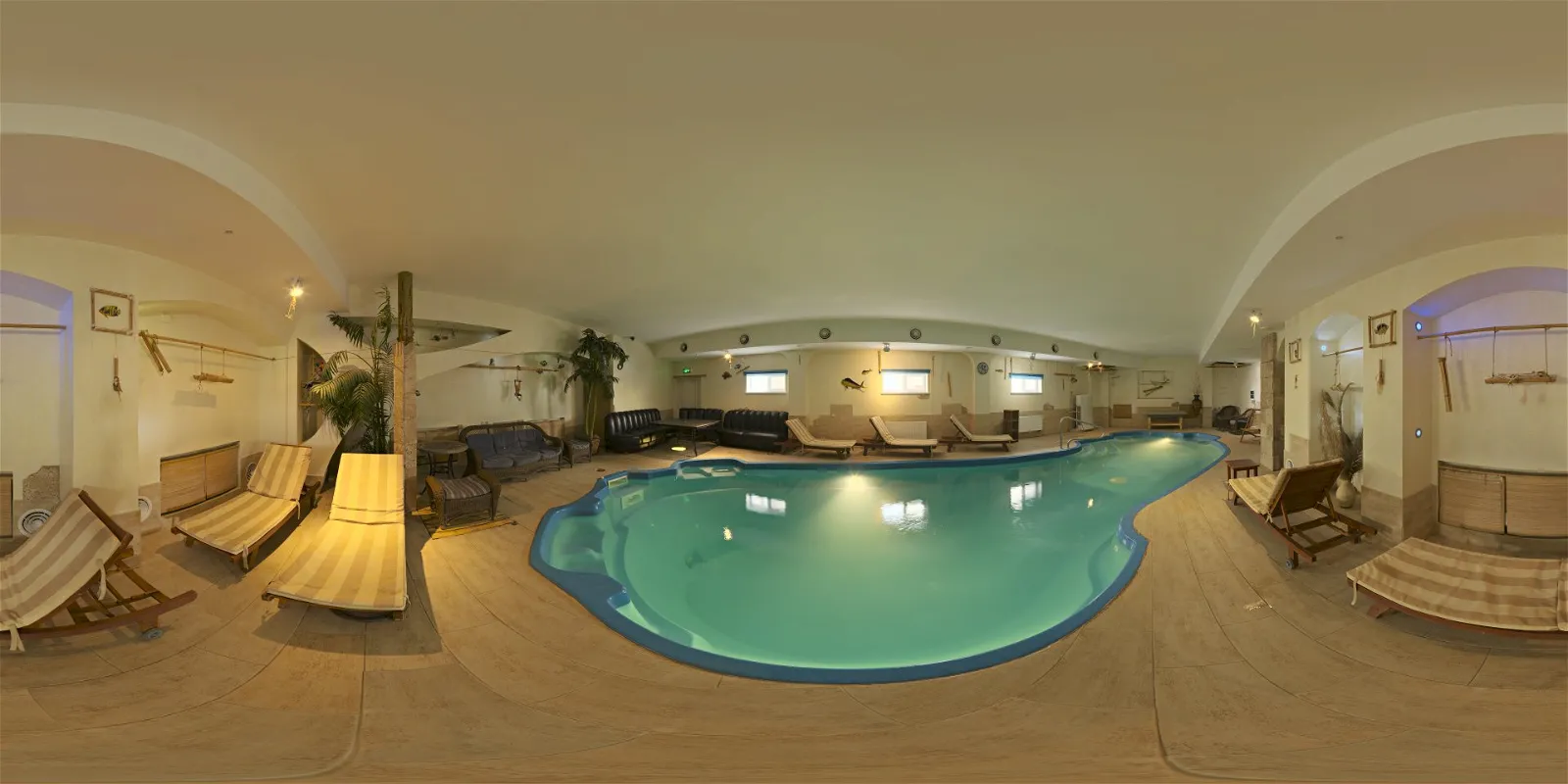 indoor - Indoor Pool