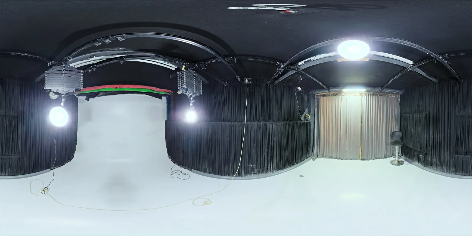 indoor - Studio Small 02