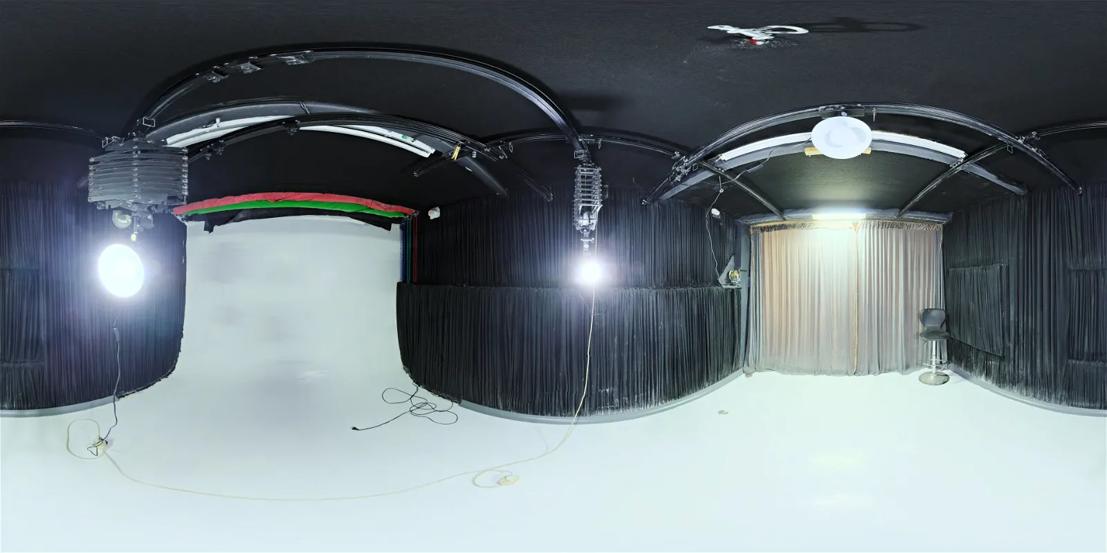 Studio Small 06