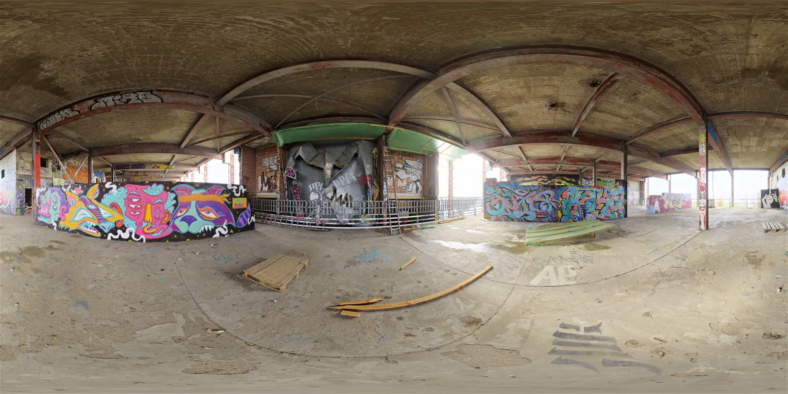 indoor - Teufelsberg Inner