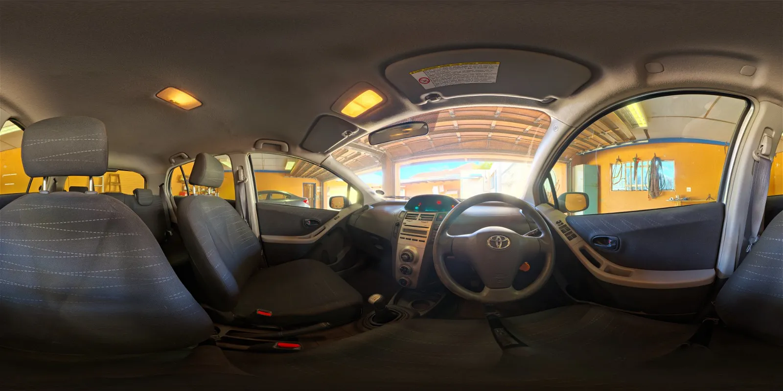 indoor - Yaris Interior Garage