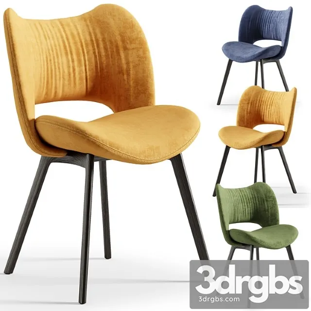 Nice chair by poltrona frau