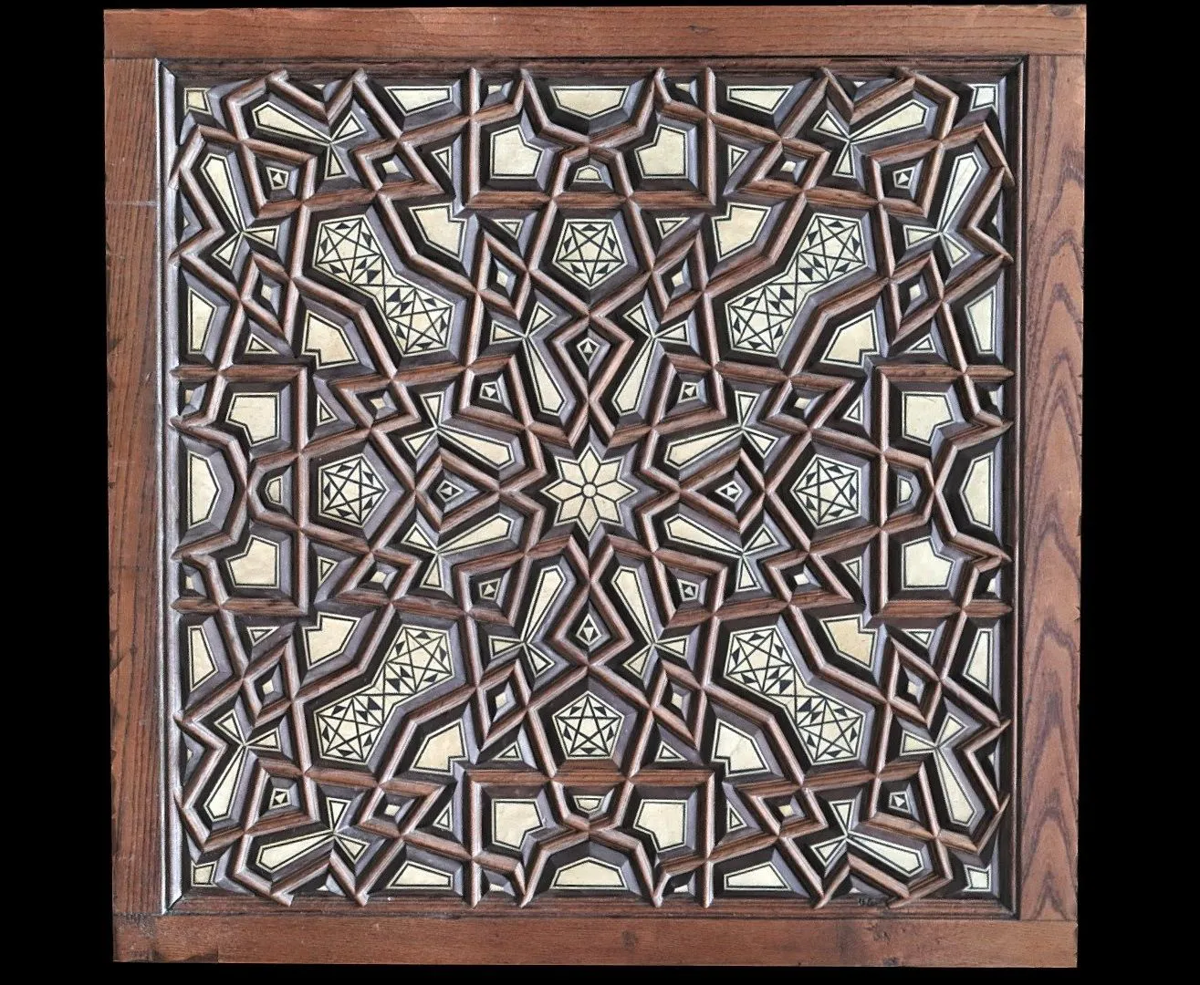 PBR Game 3D Models - Islamic Geometric Motif On Wooden Door Panel