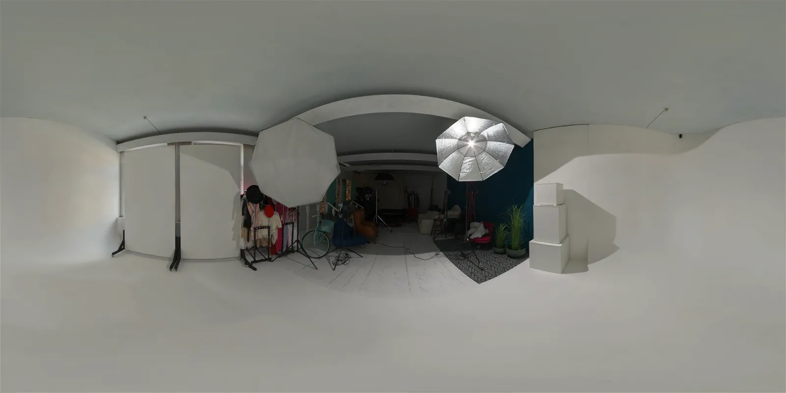 studio - Cyclorama Hard Light